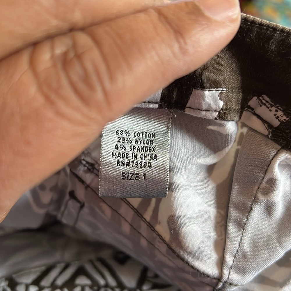 Chico's Brown And White Patchwork Patterned Cropp… - image 6